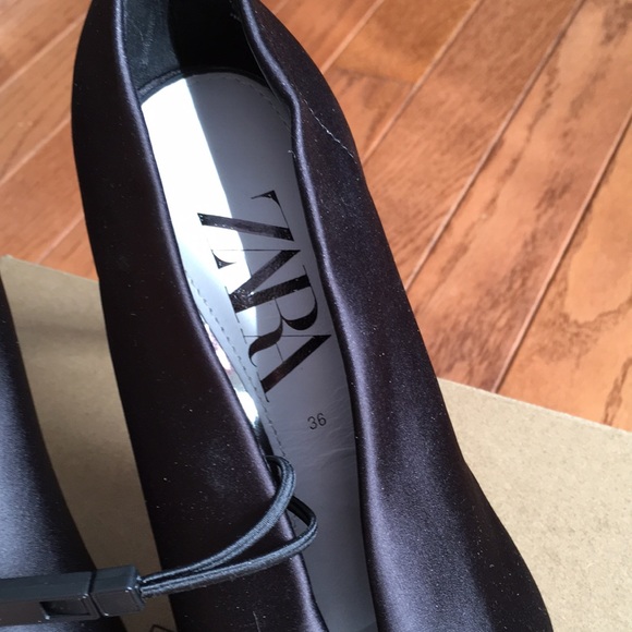NWT size 6 Zara black heel shoes - Picture 3 of 6